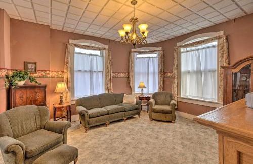 Yankton Apartment | Pet-Friendly Apt Walk to Missouri River!