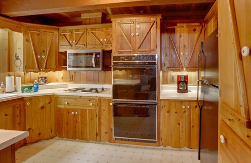 Vallecito Cottage | Pet-friendly Bayfield Cabin w/Game Room & Hot Tub