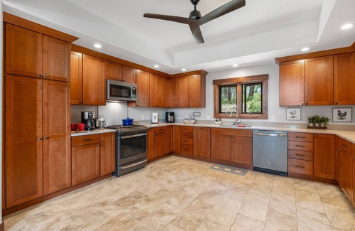 Durango House | Pet Friendly, Big Deck & Forest Views!