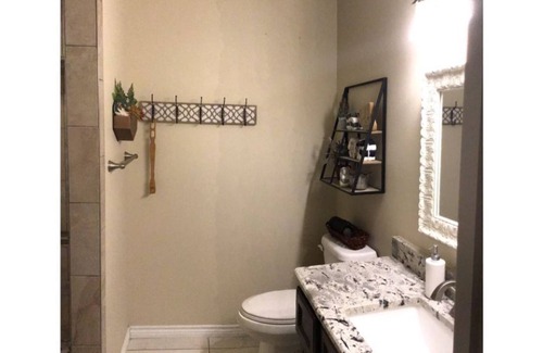 Eagle Pass House | Pet friendly home entering Eagle Pass