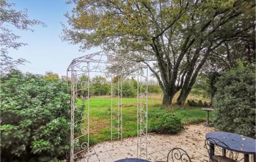 Marsac-sur-Don House | Pet Friendly Home In Marsac Sur Don