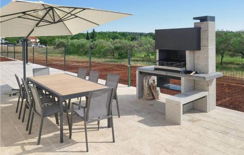 Babici House | Pet Friendly Home In Babici