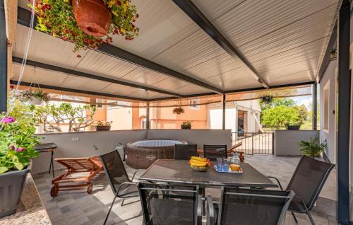 Stankovci House | Pet Friendly Home In Banjevci With Wifi