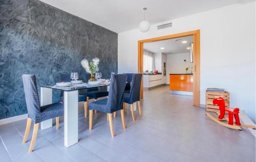 Cabra del Camp House | Pet Friendly Home In Cabra Del Camp