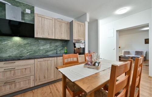 Ivanec House | Pet Friendly Home In Ivanec With Wifi