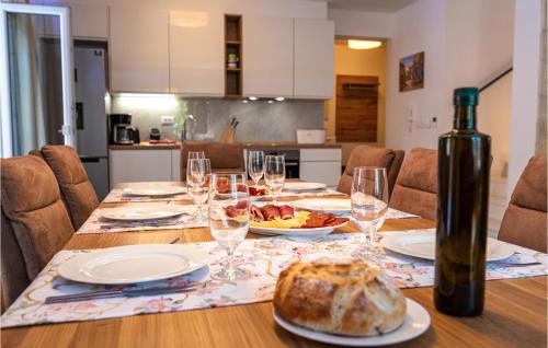 Privlaka House | Pet Friendly Home In Privlaka