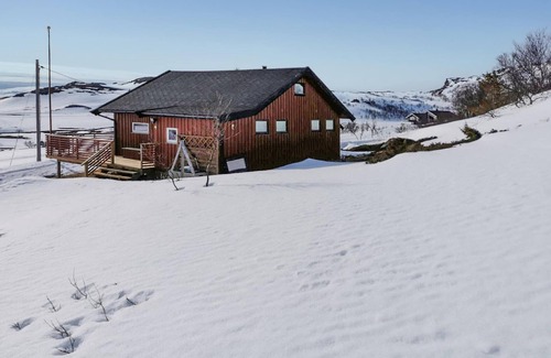 Masy House | Pet friendly home in Snefjord with sauna