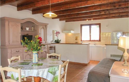 Saint-Julien-de-Peyrolas House | Pet Friendly Home In St, Julien De Peyrolas