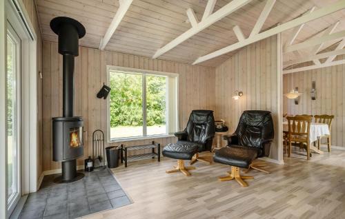 Skaven Strand House | Pet Friendly Home In Tarm With Wifi