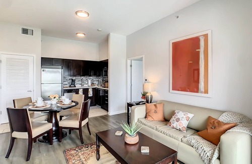 Celebration Hotel | Pet friendly in Orlando area near ESPN Center