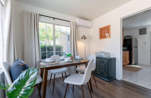 Monterey Park House | Pet-Friendly Oasis near LA's Heart: Newly Remodeled, with King Bed, Gated Parking, and Lightning-Fast Internet - Pure Luxury!