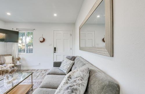 South Oceanside House | Pet-Friendly Oceanside Gem with Patio, Walk to Beach