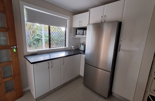 Clontarf Apartment | Pet Friendly Peninsula