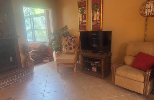 Saint Simons Island House | Pet friendly Spacious townhome, quiet neighborhood with pool, 1/2 mile to beach