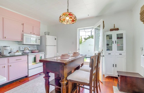 Ewell Cottage | Pet-Friendly Smith Island Cottage w/Golf Cart!