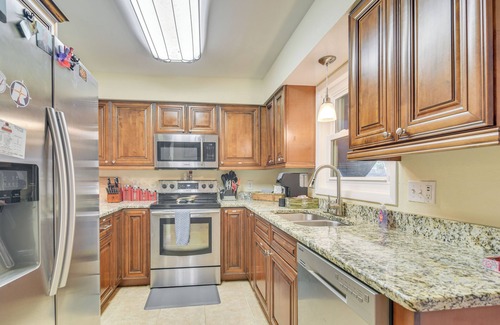 Oldsmar House | Pet-Friendly Tampa Bay Getaway: Walk to the Water!