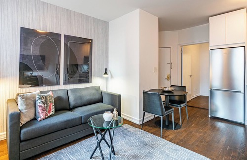 Upper East Side Apartment | Pet-Friendly UES One Bedroom Near Central Park