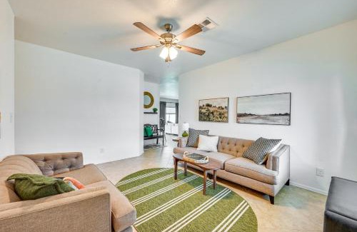 Yuma House | Pet-Friendly Yuma Home with Private Yard and Pool!