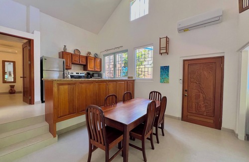 Playa Langosta House | Petfriendly 3 Bedroom Home, Only steps from Tamarindo Beach.