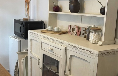 Oiron Apartment | Petit Studio Charmant au Château Avec Piscine et spa