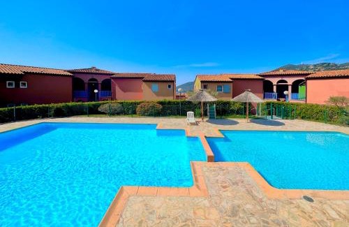 Theoule-Superieur Apartment | Petite maison pour 6 - jardin clim piscine parking