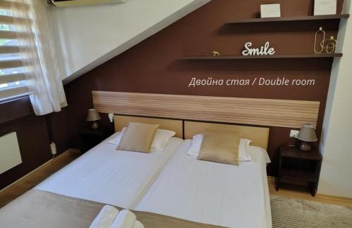 Varosha Hotel | Petkov Family Hotel