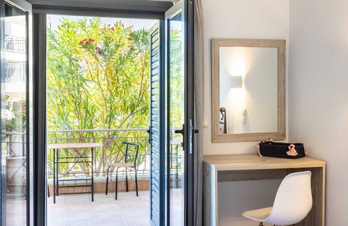 Lepreo Condo | Petrino Serene Nest - Enchanting Hideaway