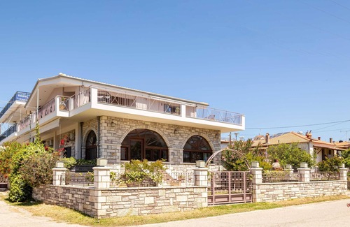 Lepreo Condo | Petrino Serene Nest - Enchanting Hideaway