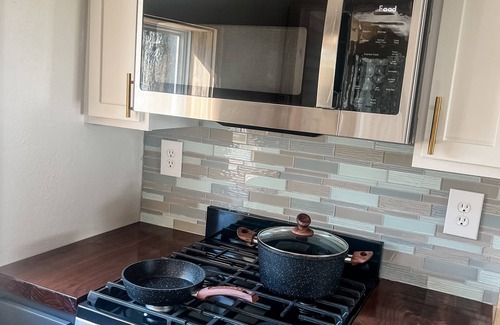 Bitely House | Pettibone Place - Entire Home Walking distance to Pettibone Lake with kayaks!