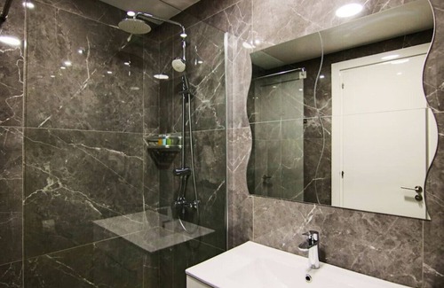 Acropolis Apartment | Phaedrus Living: Luxury Suite Nicosia 502