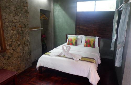 Tham Nam Phut House | Phang-nga cottage