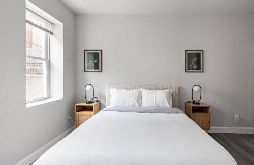 Passyunk Square Apartment | Philly Getaway - Chic Stay Near Center City