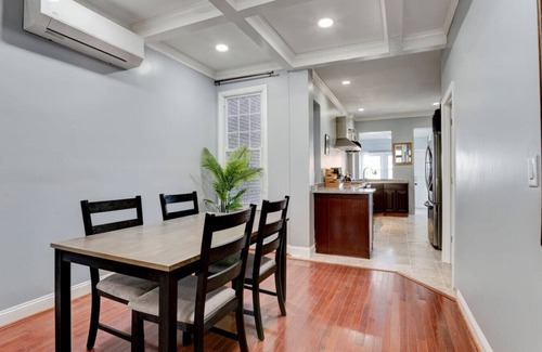 H Street Corridor House | Phoenix's Place - Capitol Hill