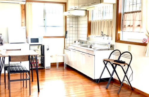 Ginowan Apartment | Piano & Resort Stay "Kohinoor Ginowan"