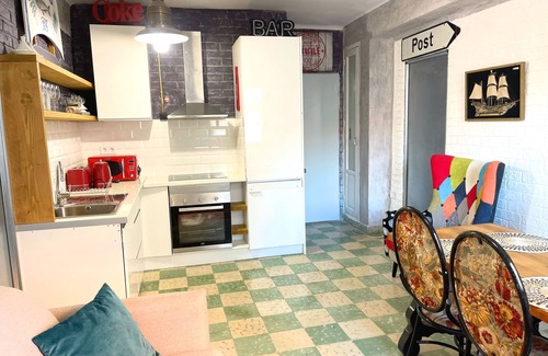 La Victoria Apartment | Picasso loft art design apartment, in centre Malaga