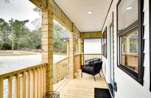 Picayune House | Picayune Home with Porch - Near Bogue Chitto Refuge!