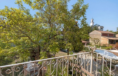 Casorzo Apartment | 'Piccola' Room with Shared Terrace, Shared Garden and Wi-Fi