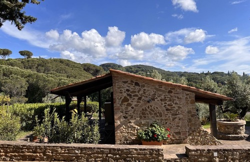 Castagneto Carducci Cottage | "Piccola" rustic cottage, garden, sea view, 6 km to the sea