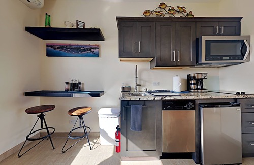 Saint David's Island Apartment | Pictures Don't Do This Chic Waterfront Escape Justice +EV Charger