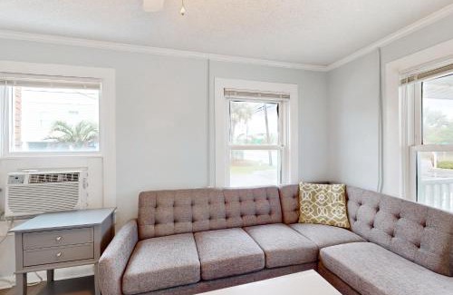 Kure Beach House | Pier View Cottage Unit 3