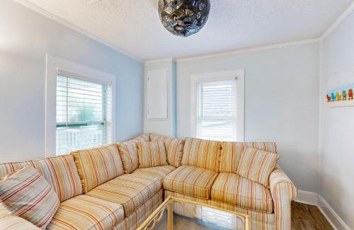 Kure Beach House | Pier View Cottage Unit 9
