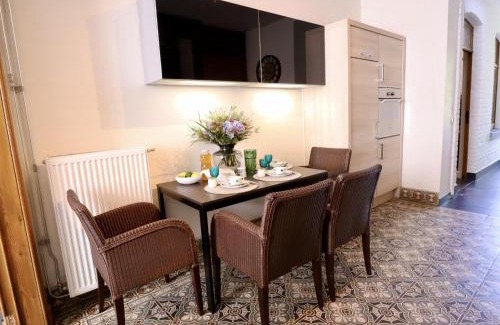 Fays House | Piervenne