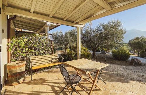 Torre de' Passeri Villa | PIETRA PIZZUTA - just for two