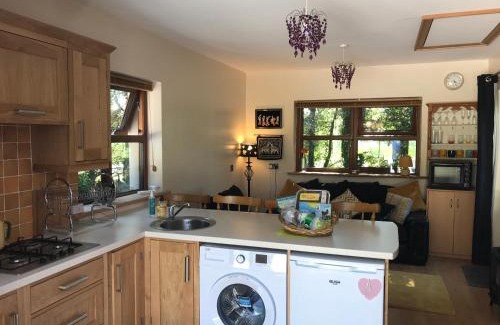 Lisnarrick Apartment | Pigeon Brae pet friendly accommodation Enniskillen