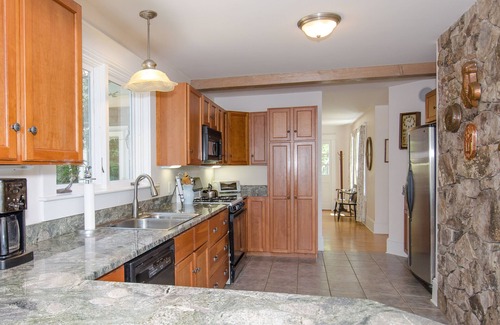 Bristol House | Pikes Point on Newfound Lake
