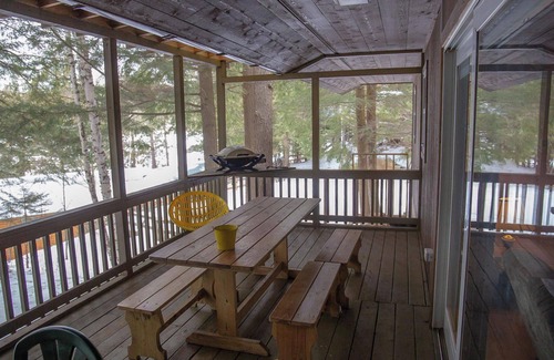 Long Lake Cabin | Pinbe Place Cottage in the Heart of the ADK Park