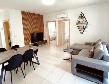 Ishem Apartment | Pine Breeze Apartment Gjiri i Lalezit