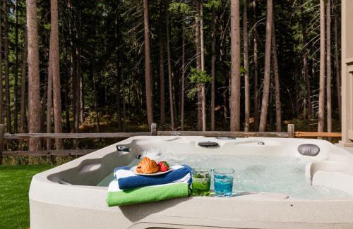 Ronald House | Pine Forest Getaway, Game Room, Hot Tub, Fire Pit