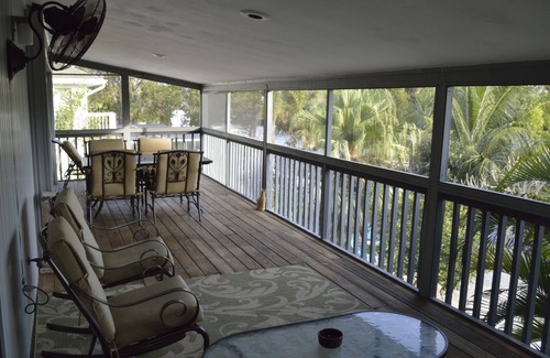 Pine Island Center House | Pine Island Bokeelia, Twin Palms a 2 Bedroom, 2 Bath Home on Canal