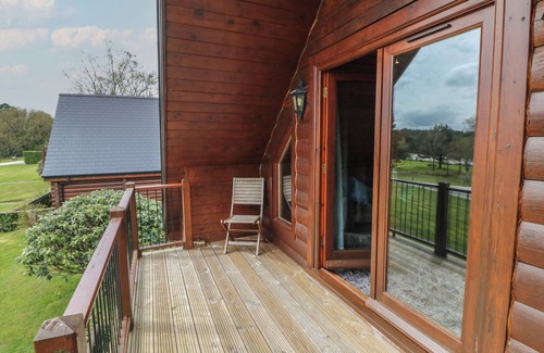 Bridgetown Cottage | PINE, pet friendly, luxury holiday cottage, with a garden in Dolton